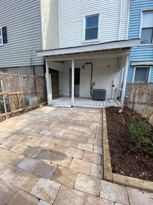 Desirable Lawrenceville Area Apartment Pittsburgh